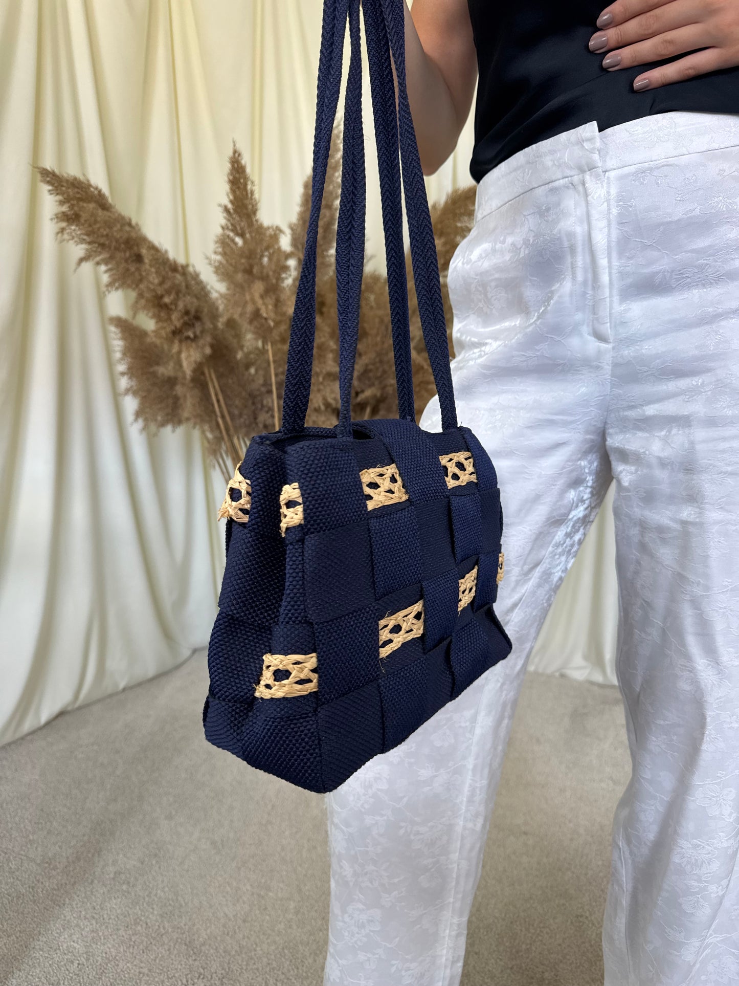 Geantă vintage Made in italy bleu 
(Dimensiunile : 31/20cm)