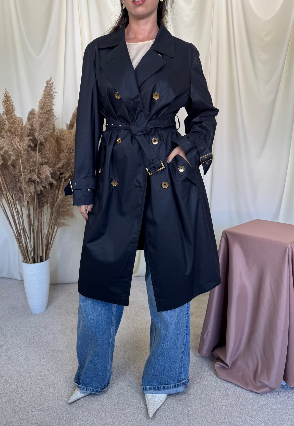 Trench vintage ELEGANCE PARIS cu nasturi inscripționați aurii, croi superb, 100% bumbac ( mărimea L)