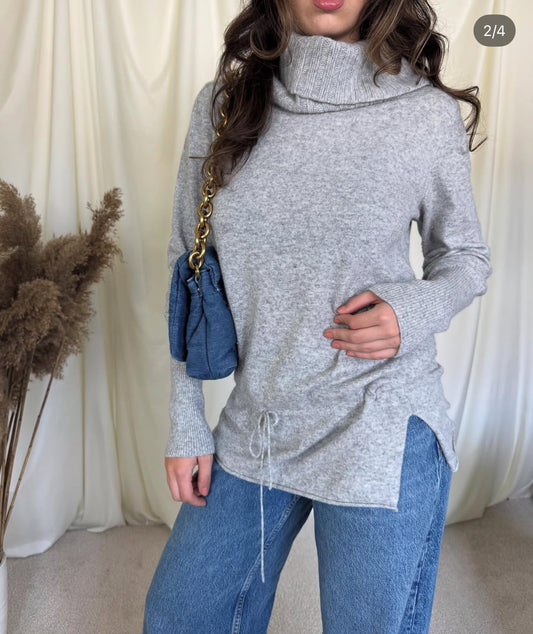 Pulover moale din lână și cașmir( mărimea S-M)