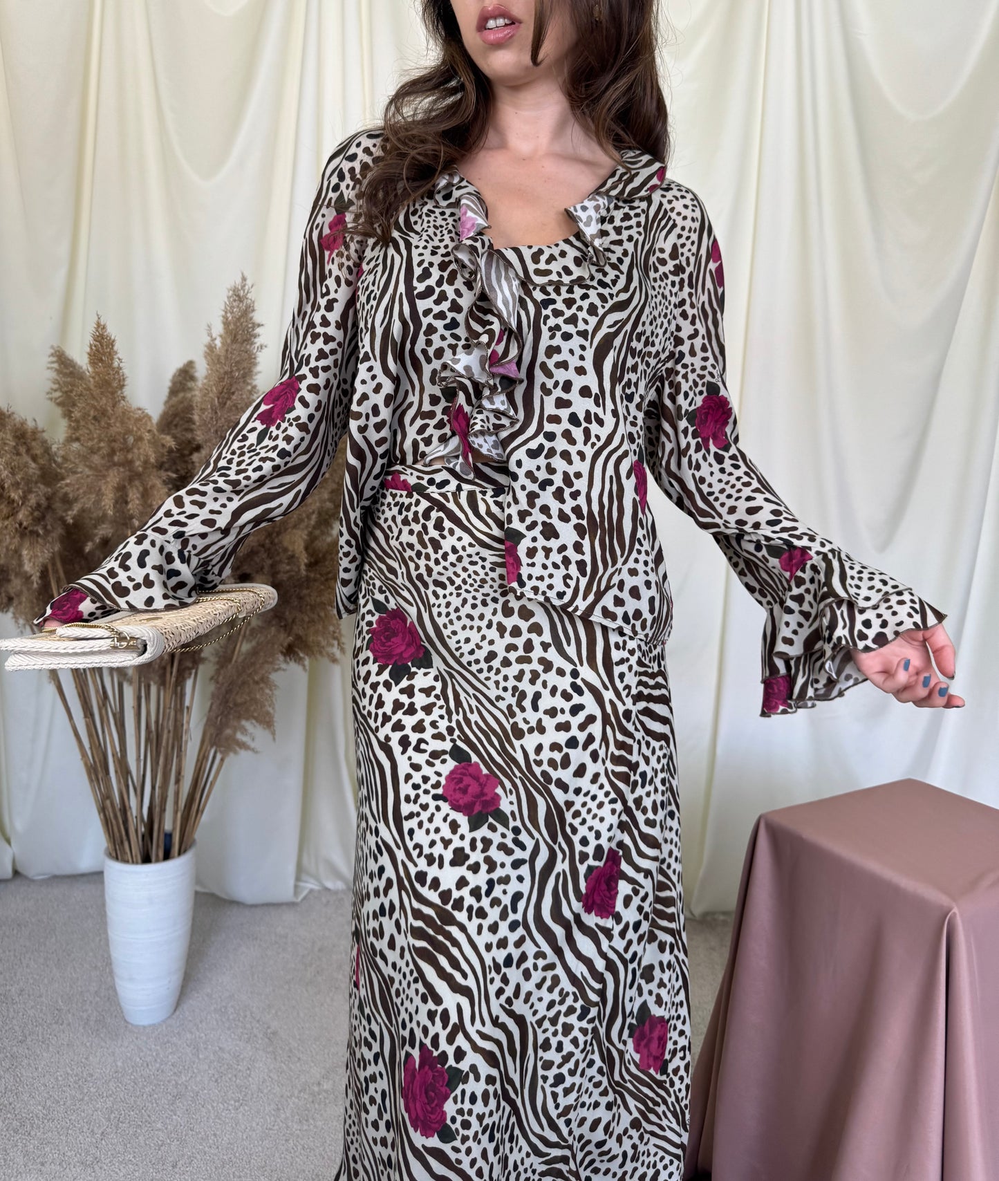 Set Rouje Paris cu print floral, fusta + cămașă, croi feminin( mărimea M/L)