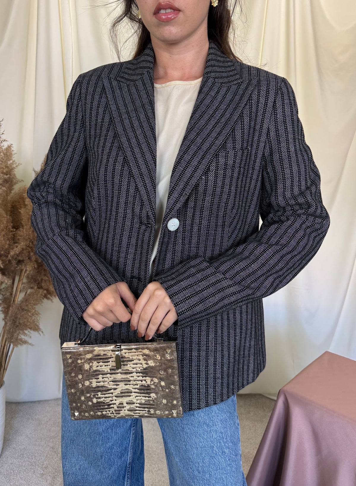 Sacou vintage  FERAUD din 60% lână și vascoza ( mărimea L)