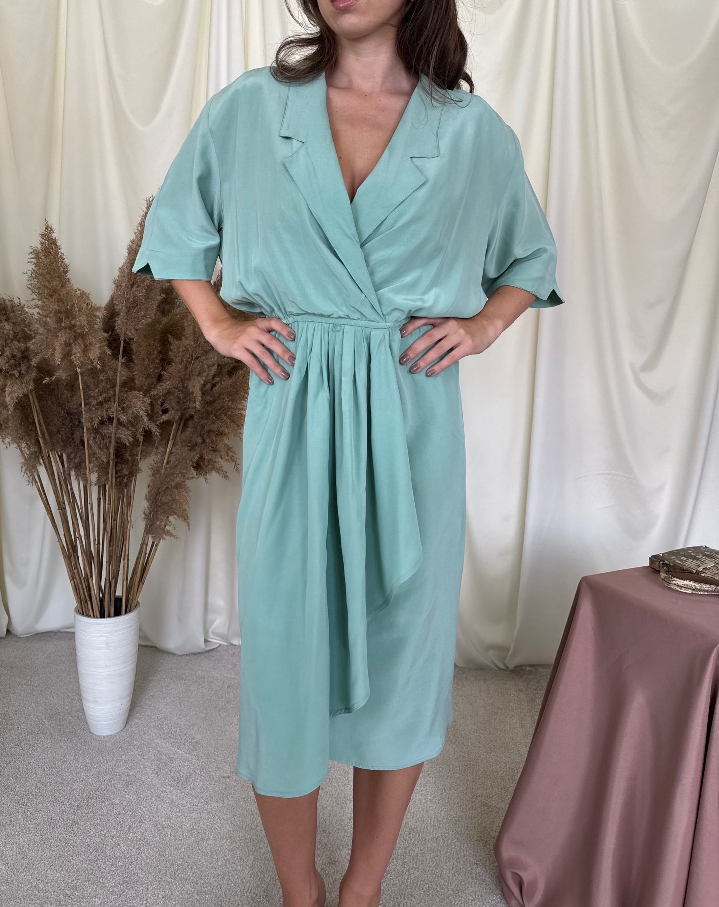 Rochie vintage din 100% mătase naturala cu talie elastică ( mărimea L/XL)