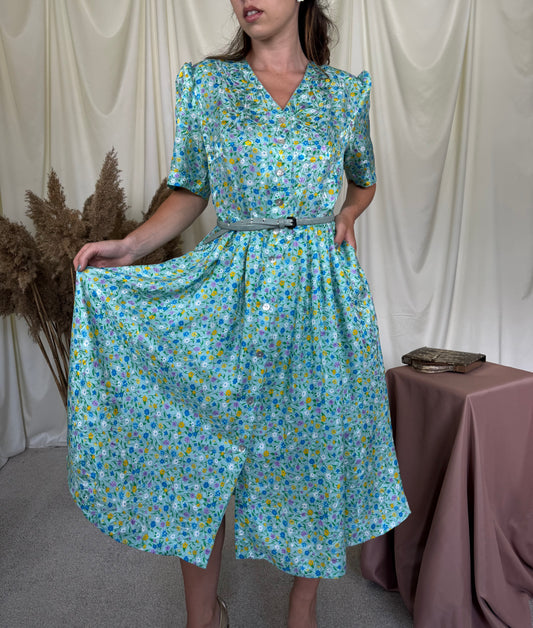 Rochie vintage din 100% matase naturala cu print floral și talie marcata 
(Mărimea L)
