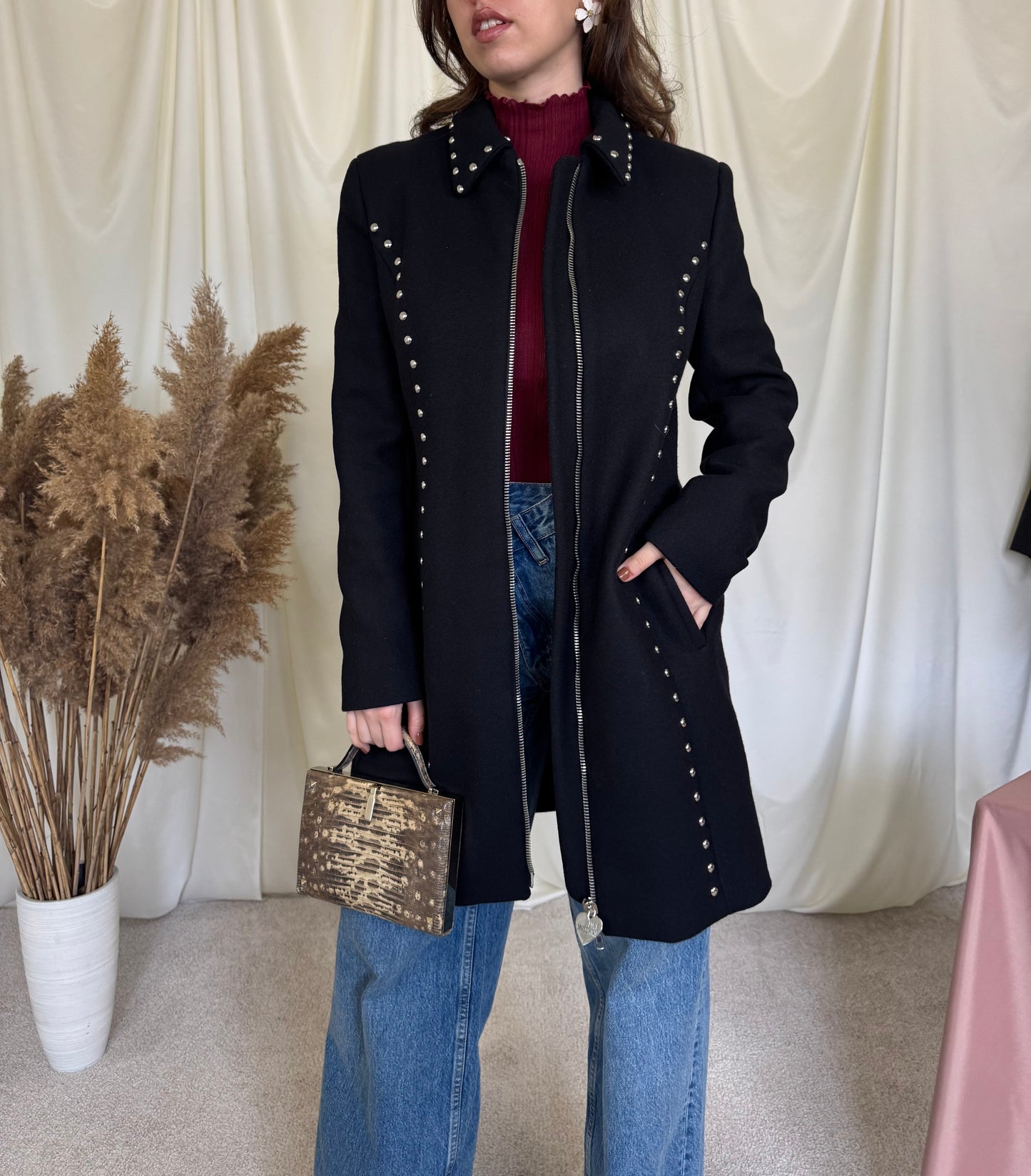 Palton Moschino din 80% lână cu aplicații metalice (S/M)