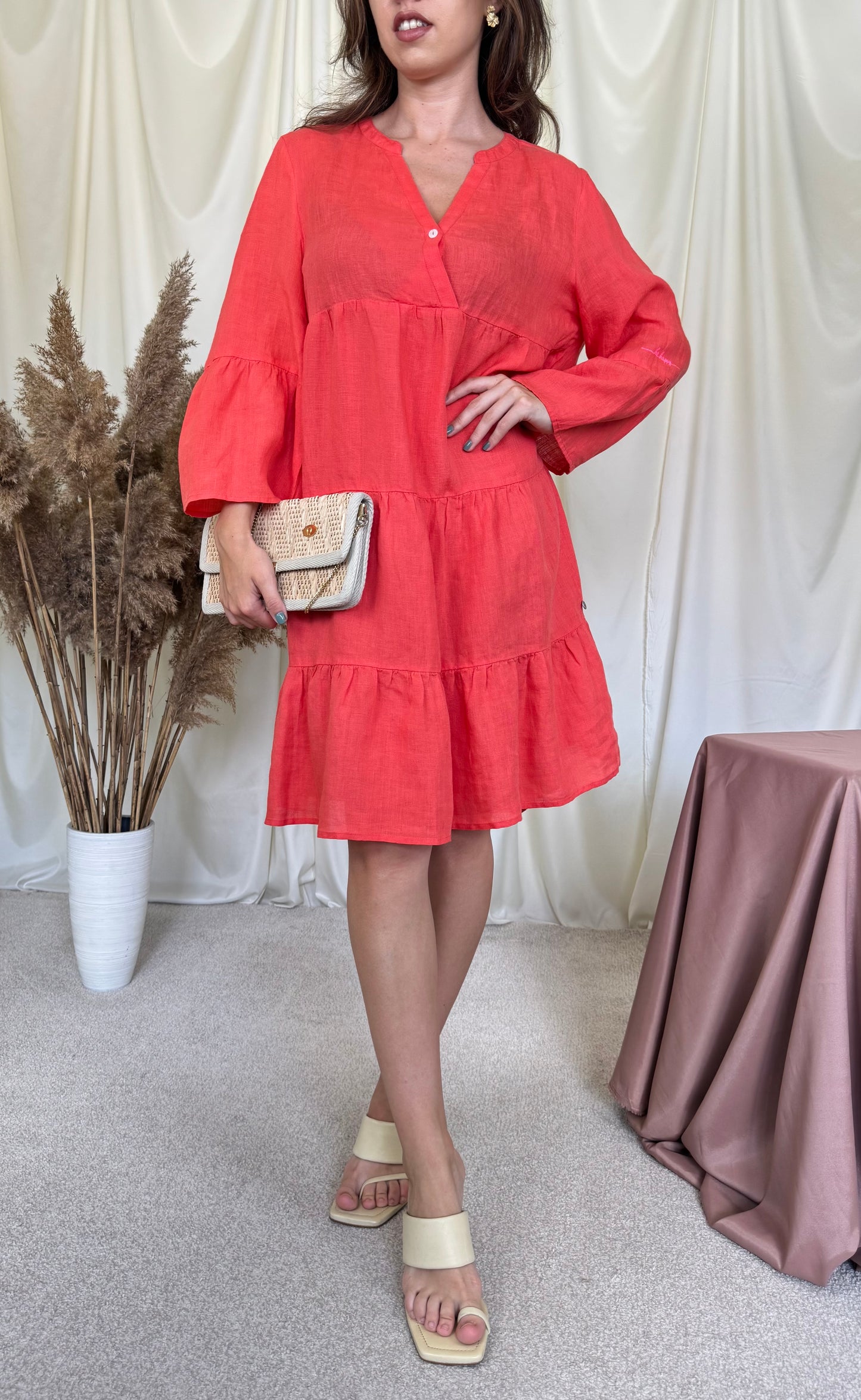 Rochie de vară vaporoasă din 100% in
(Mărimea 40/M-L)
