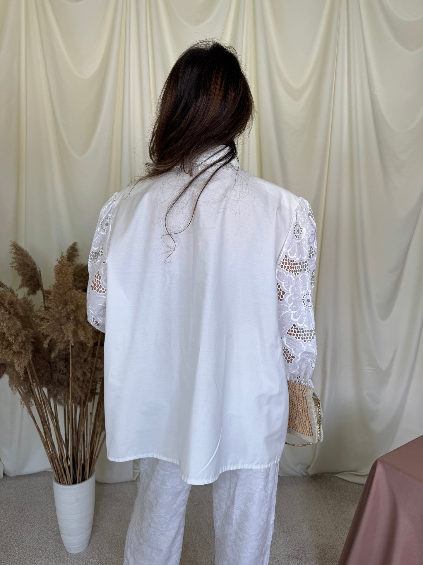 Cămașă vintage spectaculoasa din 100% bumbac cu broderie superbă ( mărimea XXL)