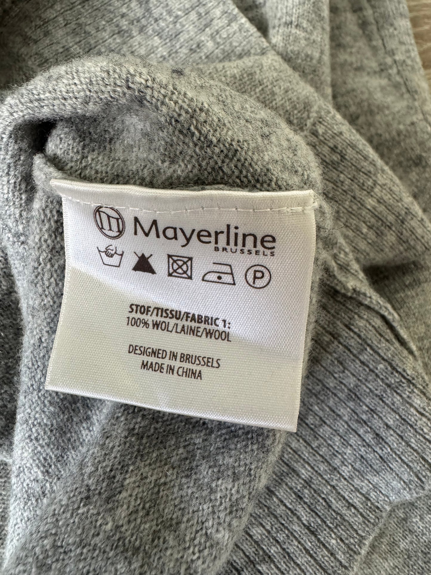 Jerse gri din 100% lână(mărimea S-M)