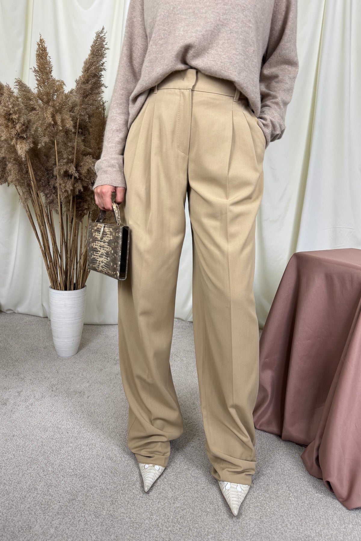Pantalon nou luxury Max mara cu talie super înaltă din vascoza și bumbac ( mărimea S-S/M)