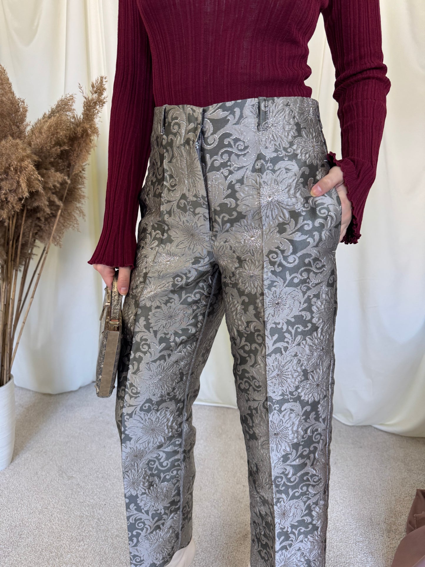 Pantalon nou MaxMara mărimea xs-s