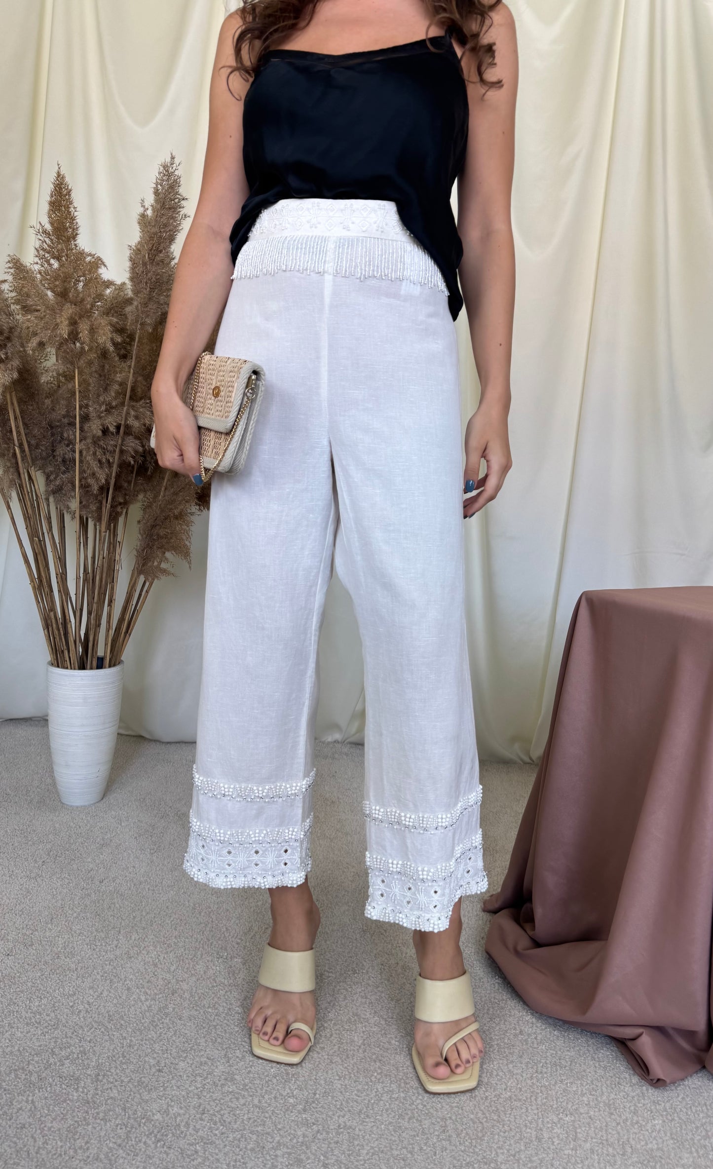 Pantaloni TWINSET din 100% in cu mărgele și aplicații ( mărimea L)