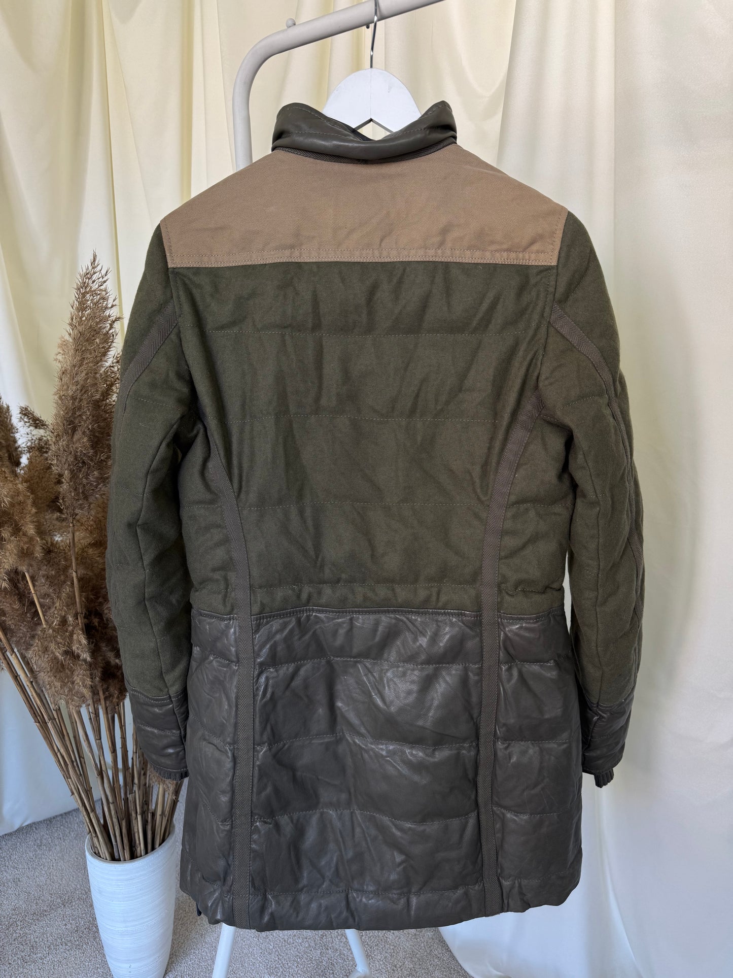 Geaca premium frauenschuh( mărimea 36/S)