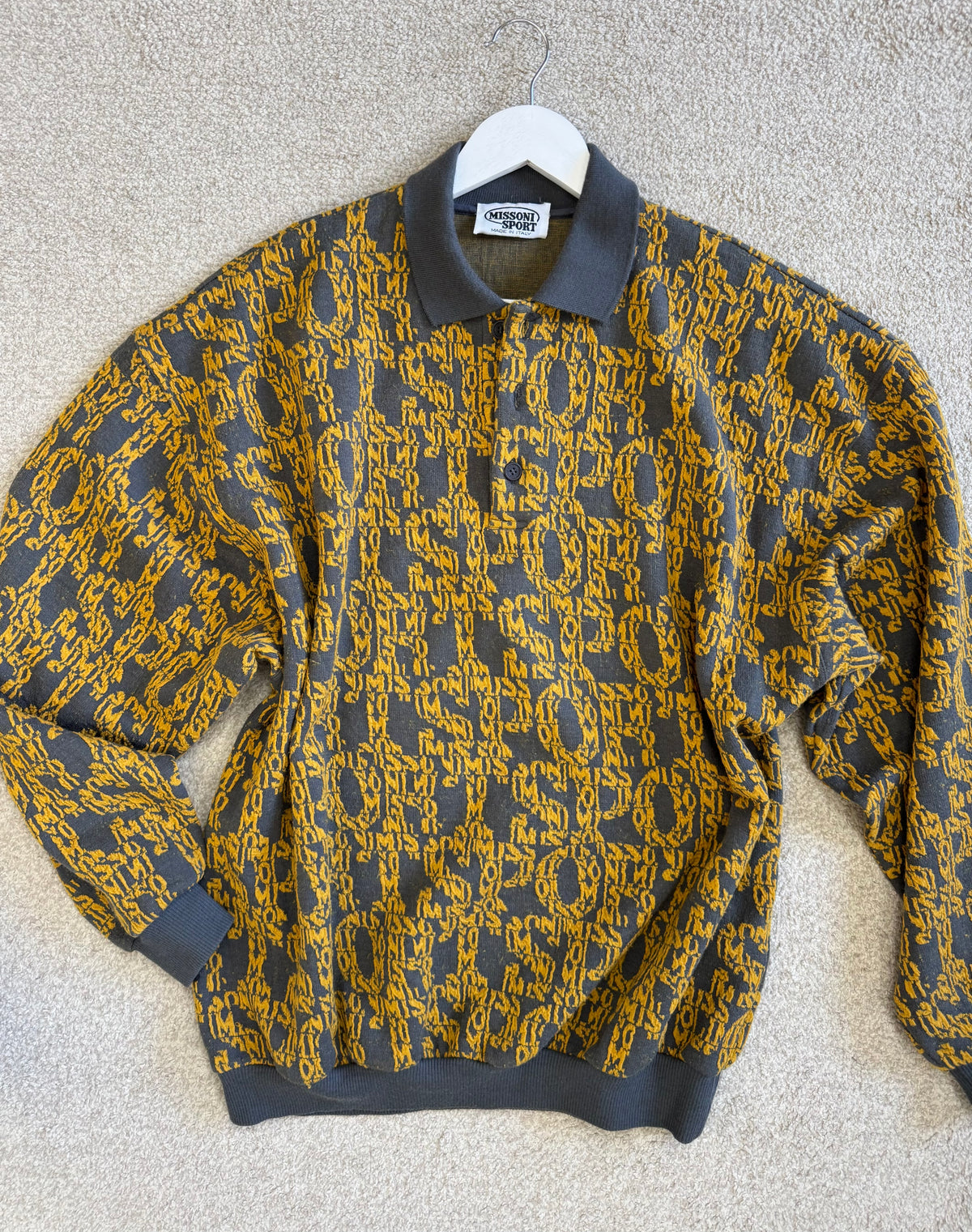 Pulover/ hanorac luxury MISSONI cu print branduit din 50% lana  ( mărimea XL)