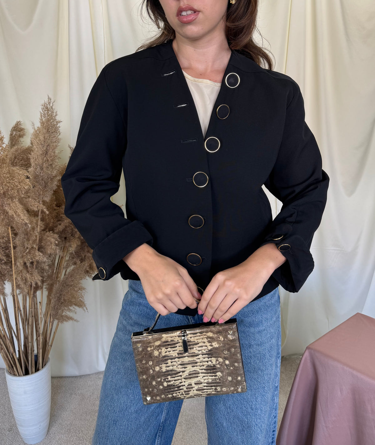 Jacheta vintage luxury YVES SAINT LAURENT cu nasturi superbi și croi aparte, piesa de colecție ( mărimea M)