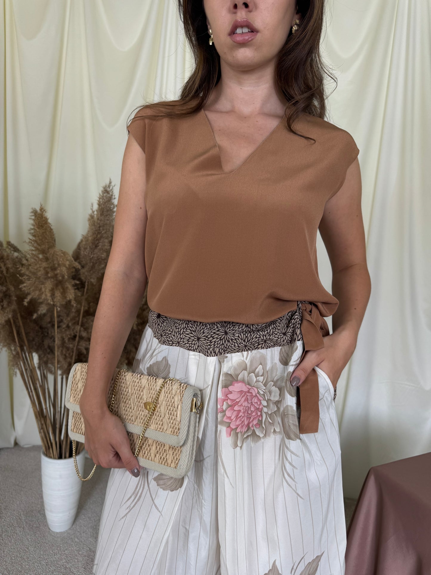 Back! Rochie/ piesă unicat din 100% mătase naturala, maro cu print floral și cordon în talie( mărimea M/L)