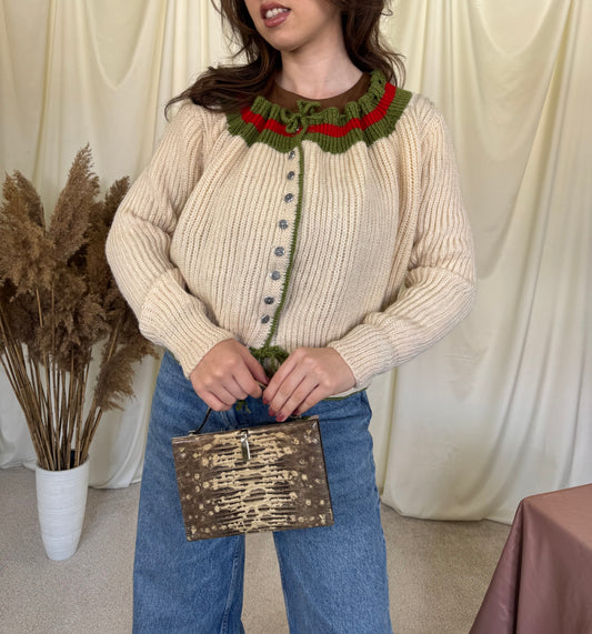 Cardigan din Lână realizat manual(mărime universala)