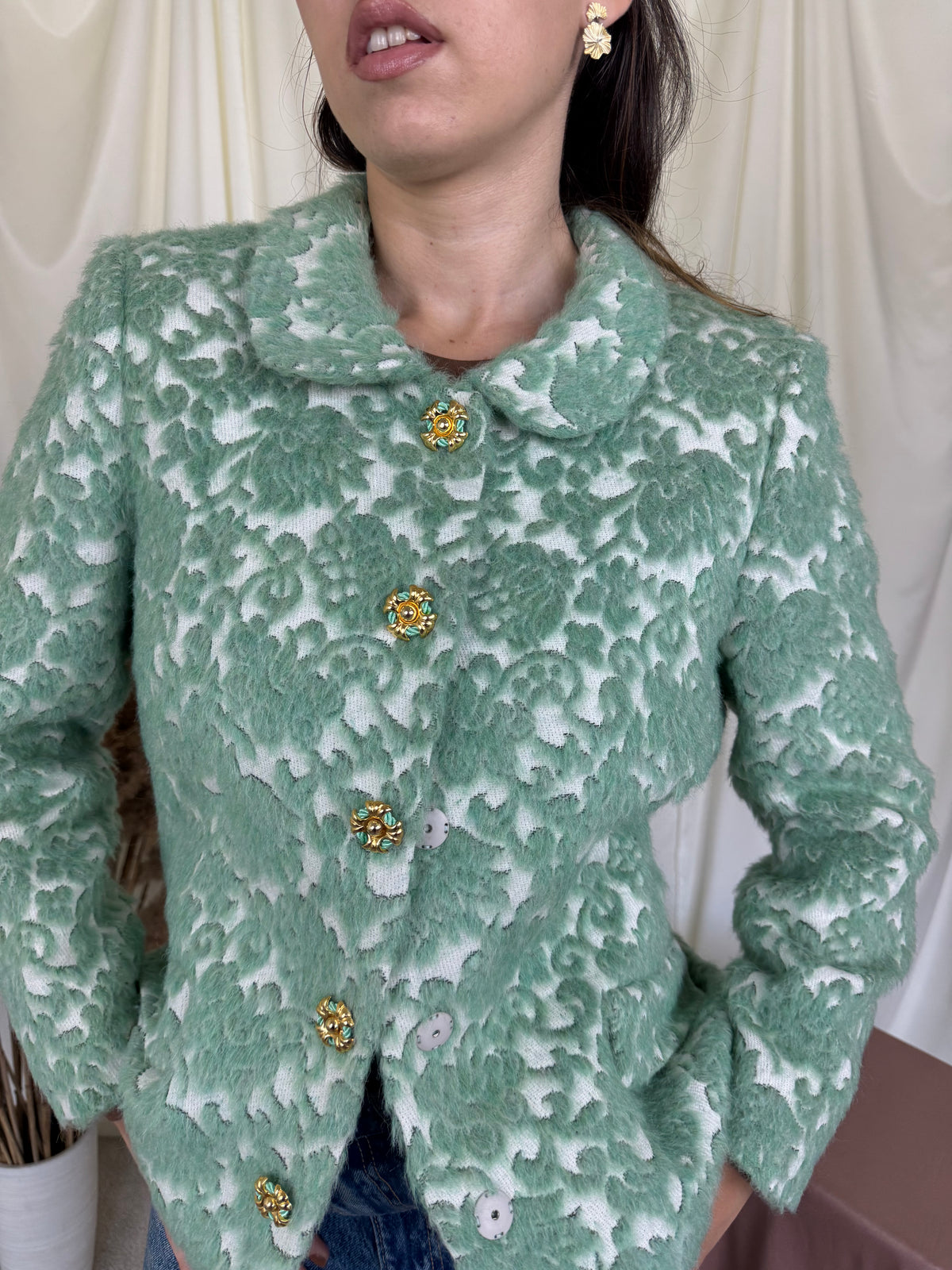 Palton scurt din stofă cu print verde mentă, nasturi metalici tip bijuterie ( mărimea M/40)