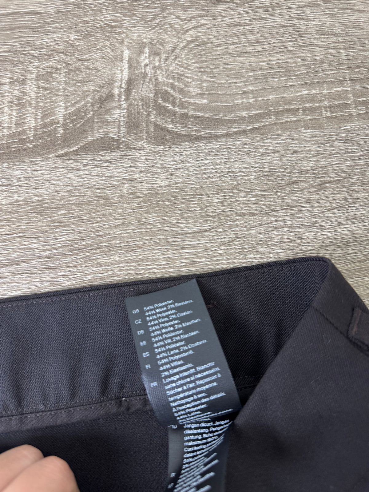 Pantalon COS cu talie înaltă și croi super cool  din lana ( mărimea L)