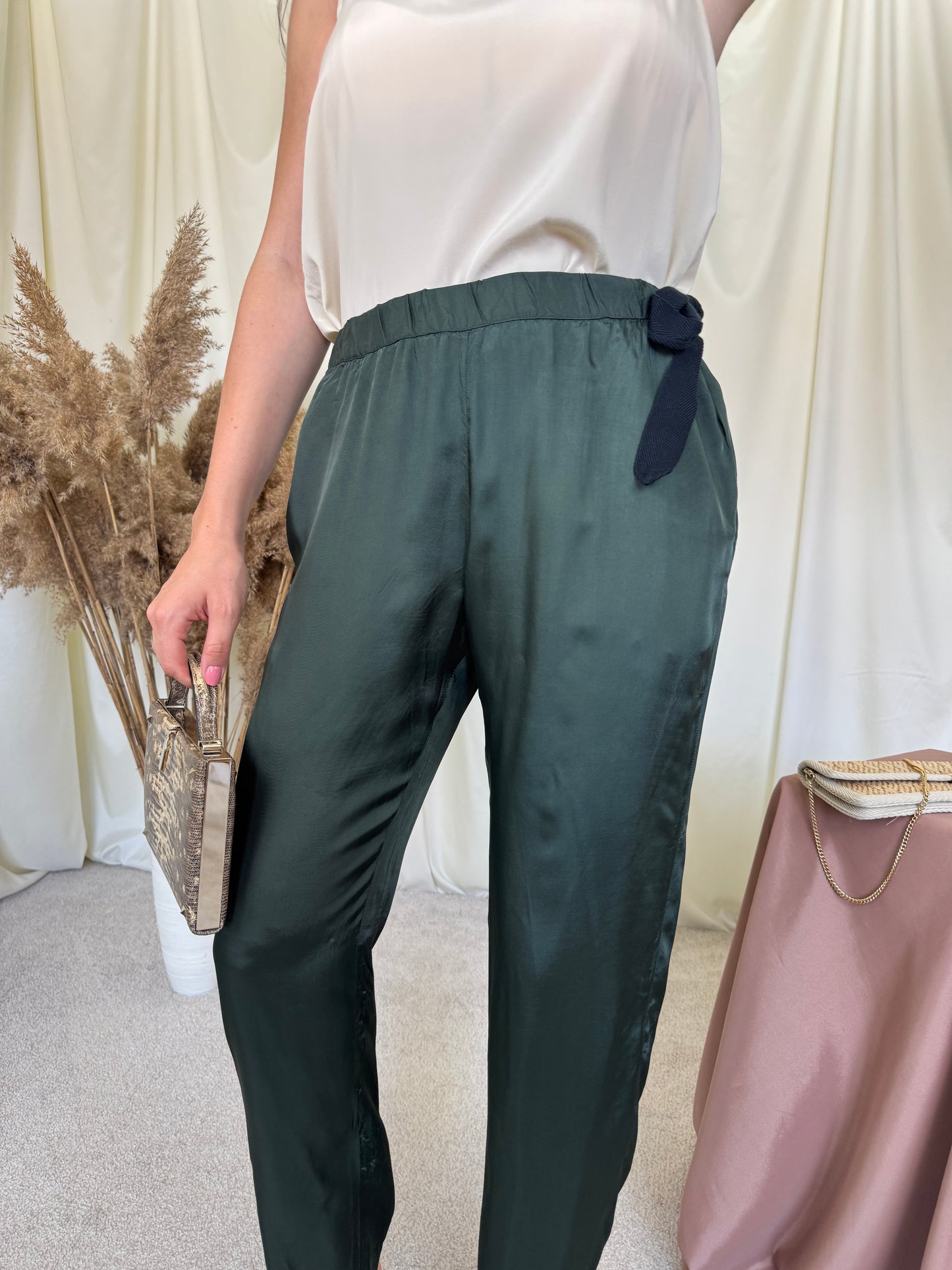 Pantalon luxury DRIES van notten in fit lejer și talie elastică , 100% raton ( mărimea S/M)