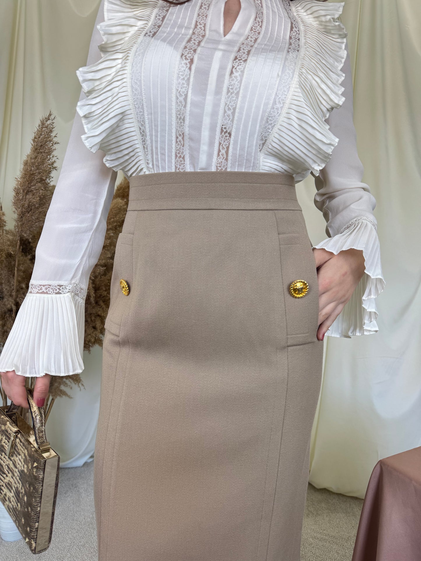Fusta vintage de colecție CELINE din 100% lână (mărimea M). Piesă vintage rară.