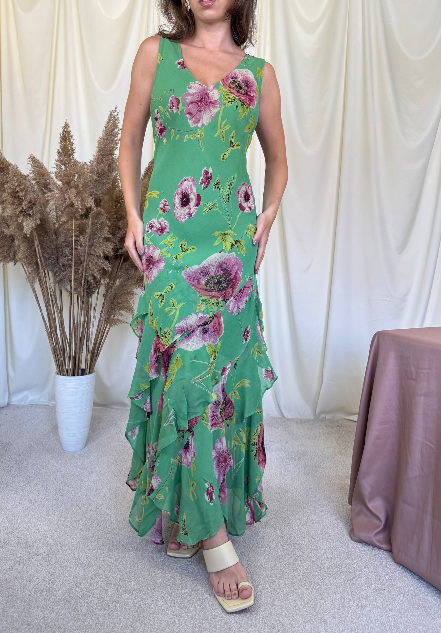 Rochie vintage cu print floral și aplicații de mărgele și paiete super finute 
(Mărimea L)