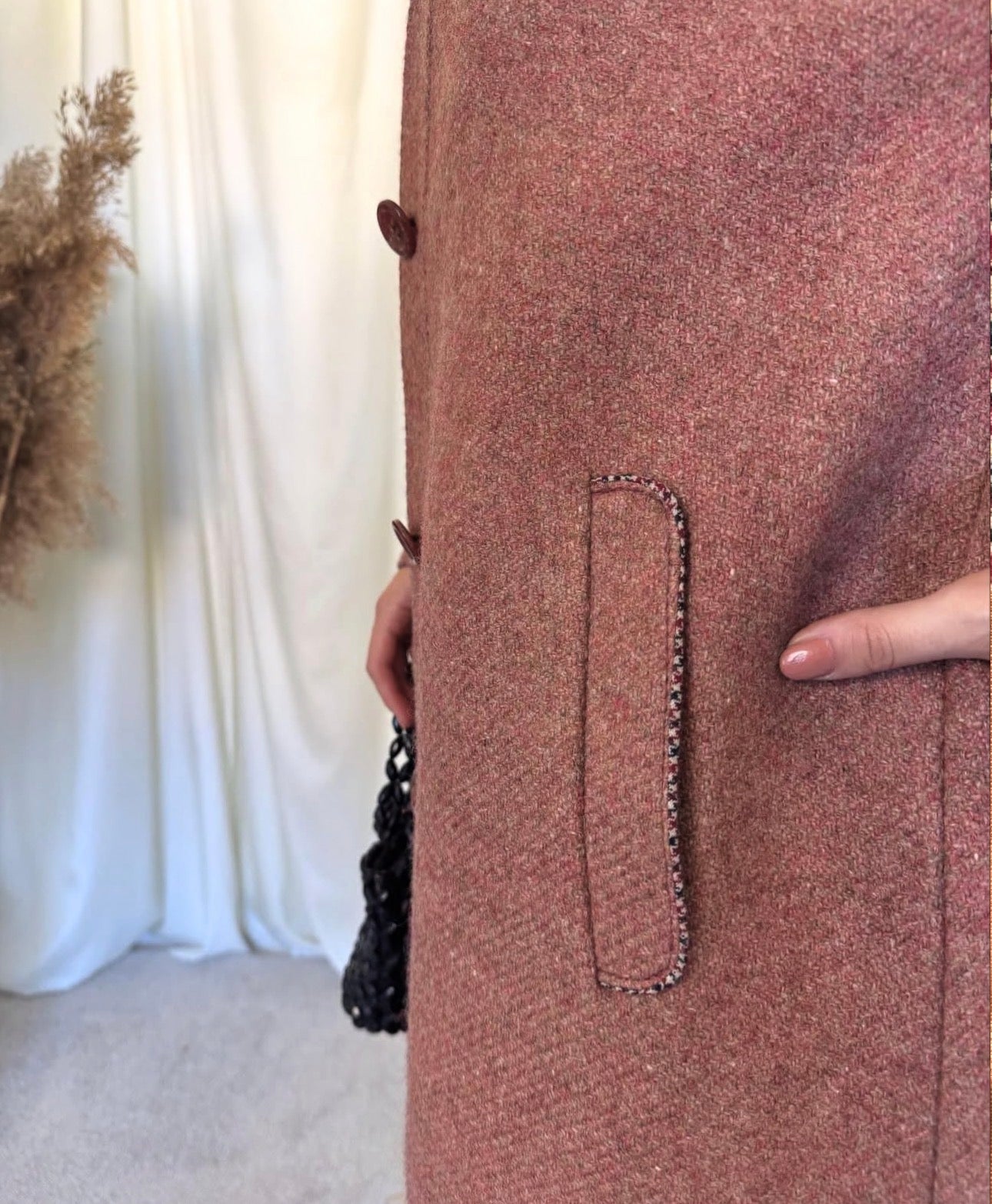 Palton vintage din stofă superbă de lână( mărimea S-M)