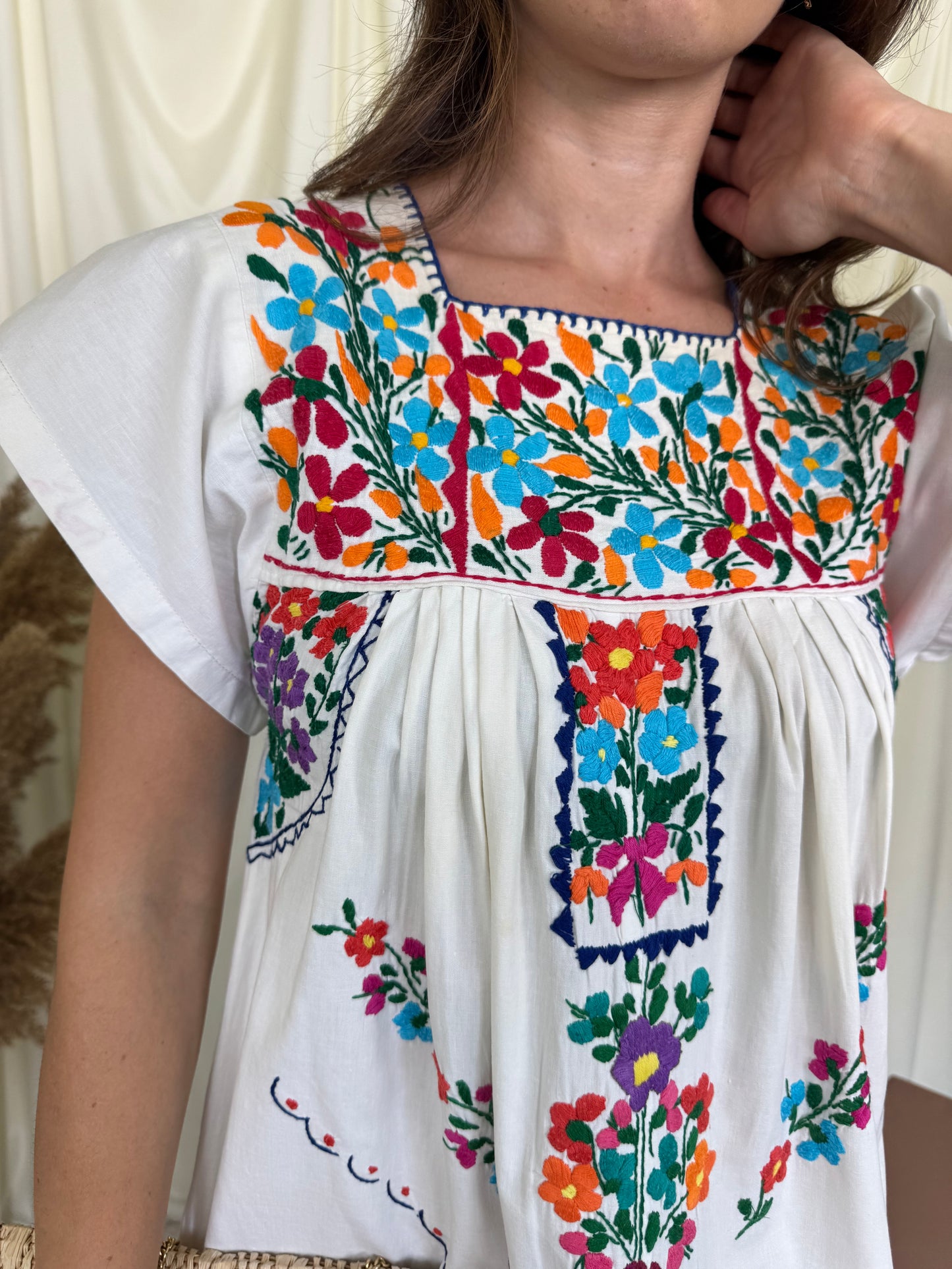 Rochie vintage țesută manual, o bijuterie( mărimea S/M)