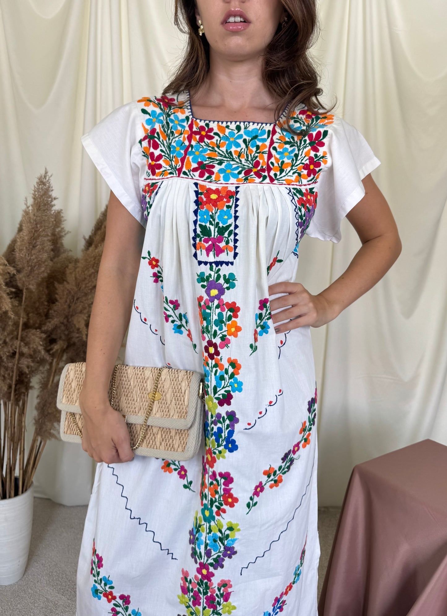 Rochie vintage țesută manual, o bijuterie( mărimea S/M)