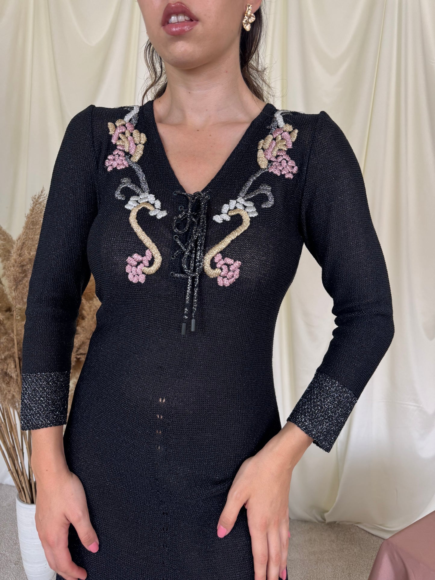 Rochie vintage MISSONI din croșet cu broderie superbă ( mărimea S-M)