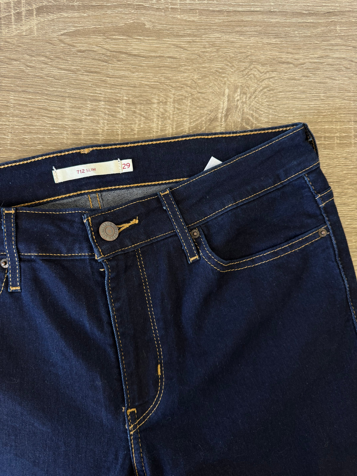 Blug Levi’s din denim de bumbac elastic ( mărimea S/M - 29)