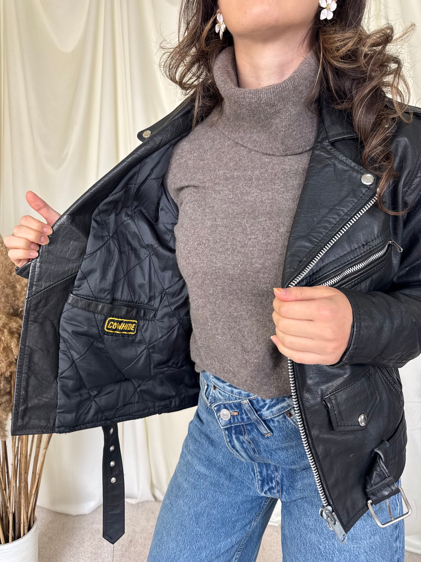 Jacheta vintage 100% piele naturală (mărimea M)