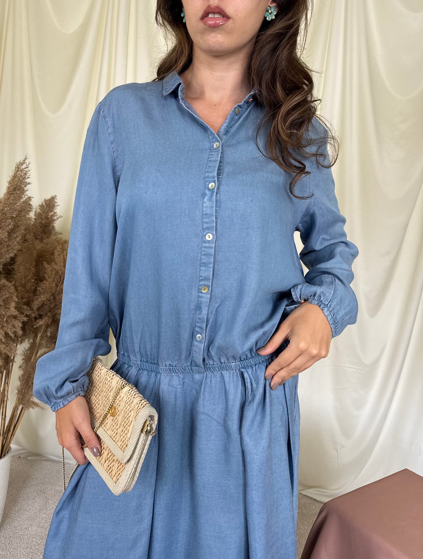 Rochie nouă HUGO BOSS din denim cu talie elastică 
(Mărimea L/XL)