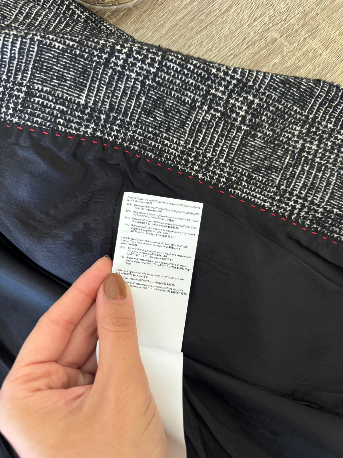 Sacou premium tip jachetă Hugo Boss din stofă 100% lână și detalii din piele naturală ( mărimea S)