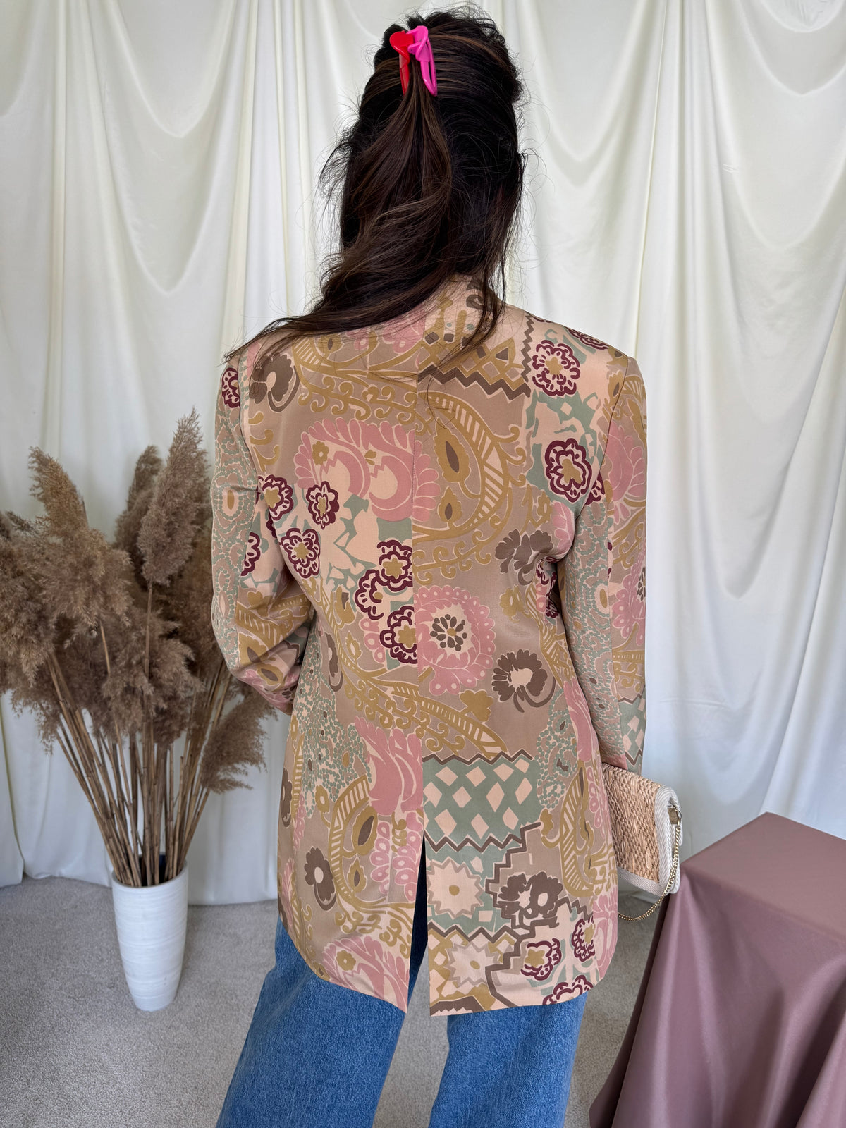 Sacou vintage & luxury ARMANI din 100% mătase naturală calitativă cu print superb( mărimea M)