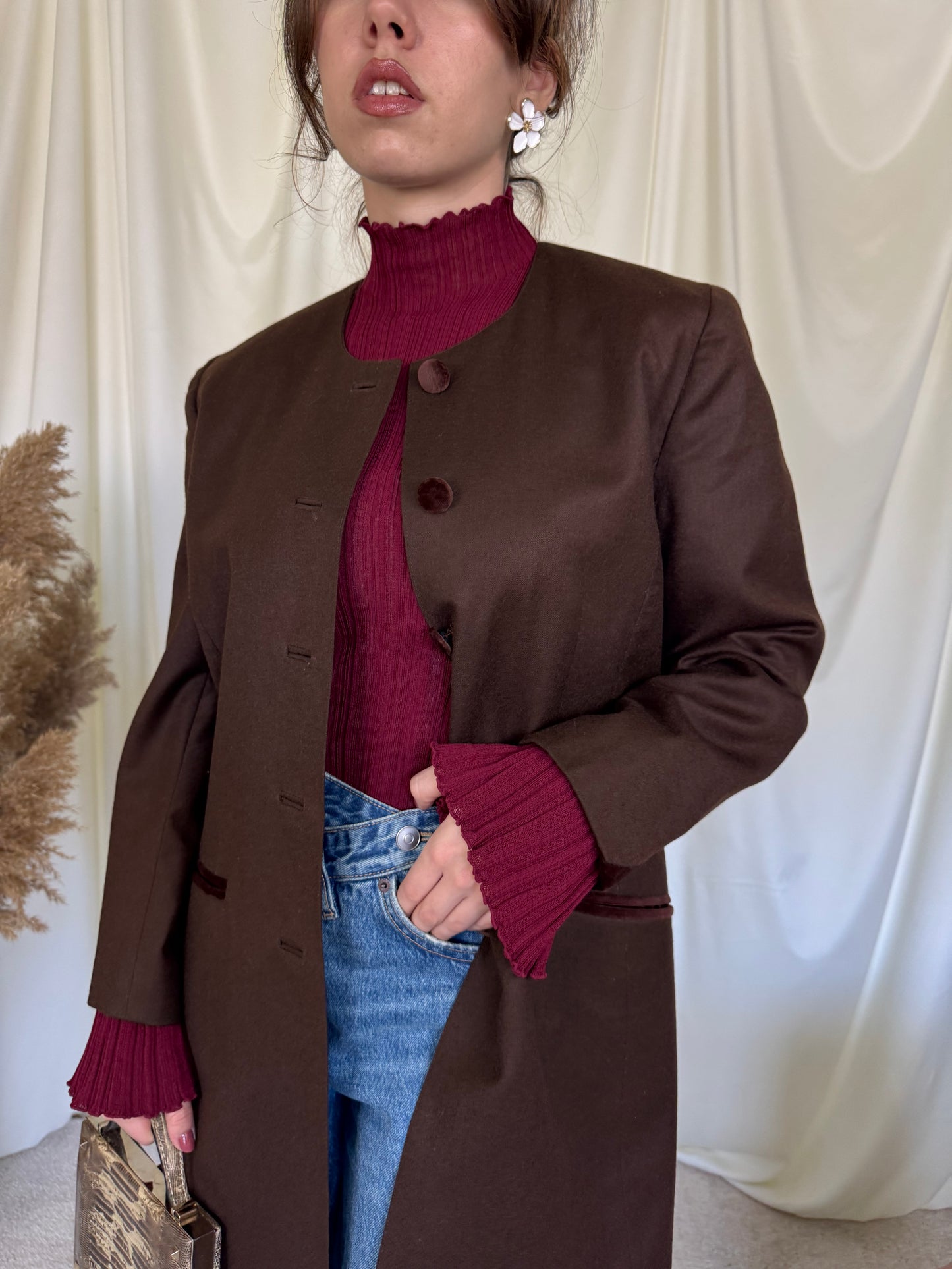 Piesa vintage superbă din lana cu detalii din catifea( mărimea M-L)