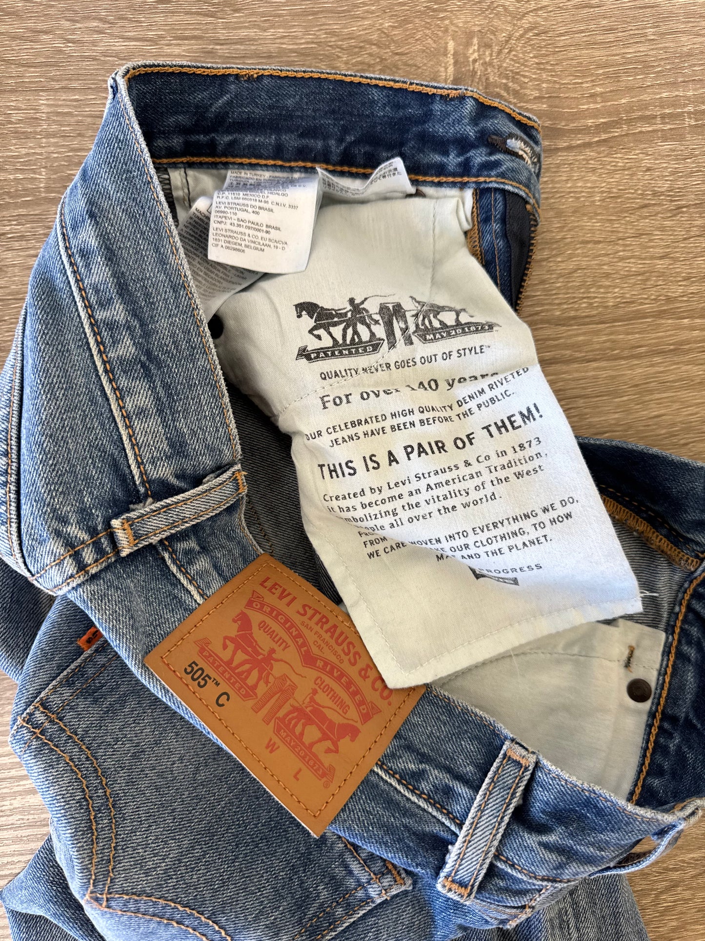 Blug Levi’s mărimea (XXS/XS)