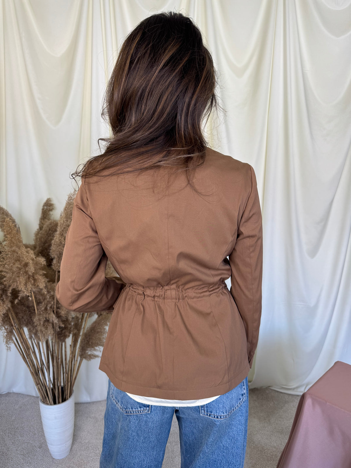 Sacou Gerry Weber cu talie super marcata, produs nou ( mărimea xs/s)