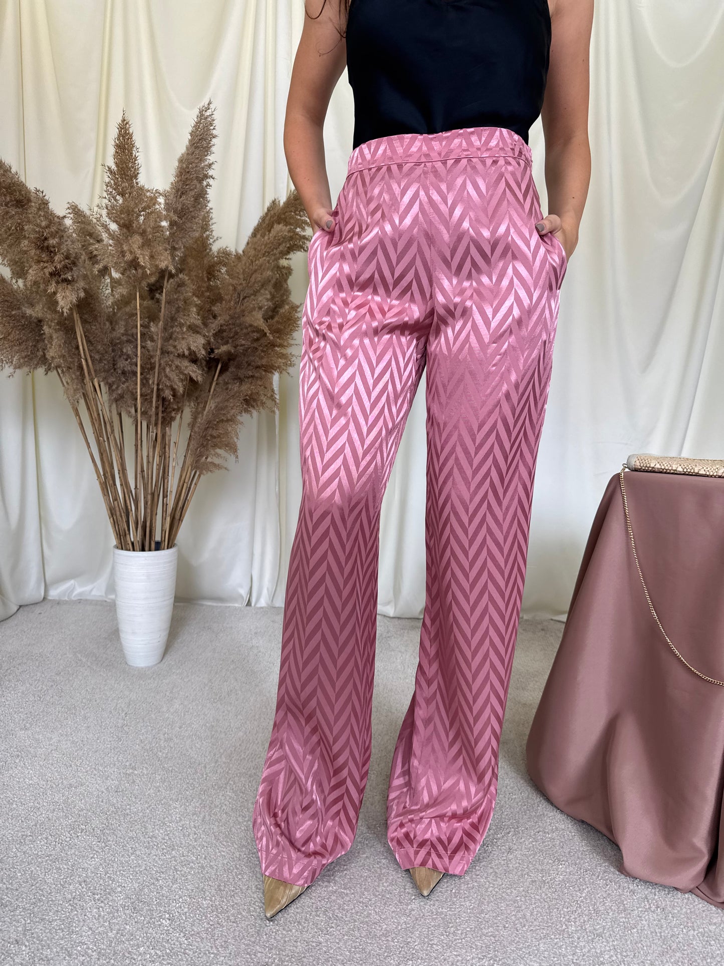 Pantalon TWINSET cu talie înaltă 
(Mărimea M)