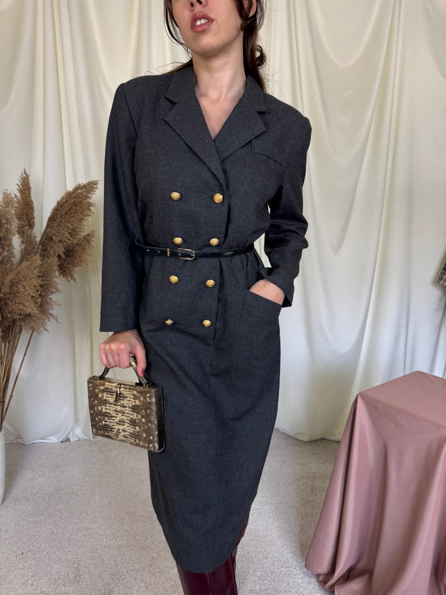 Rochie din stofă de lână, nasturi aurii metalici, Mărimea L