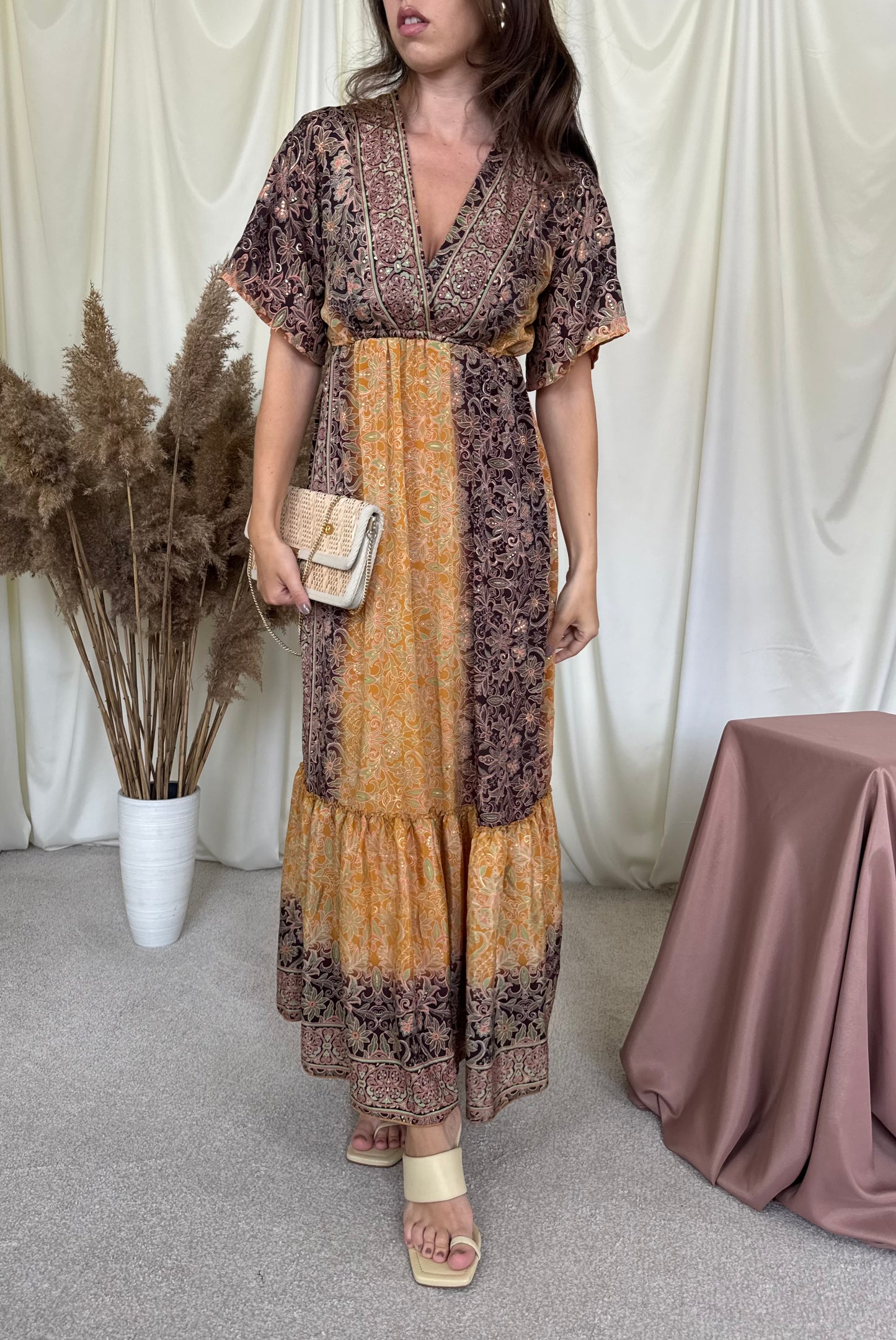 Rochie de vară cu print din mătase naturală în tonuri calde, talie marcata elastică ( mărimea S-M)