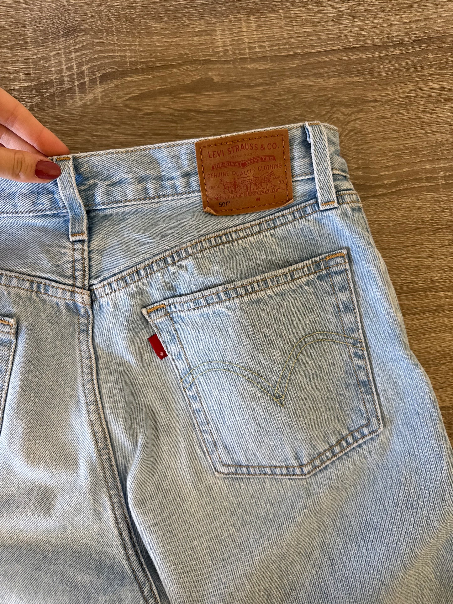 Blug Levi’s 501, (mărimea S)