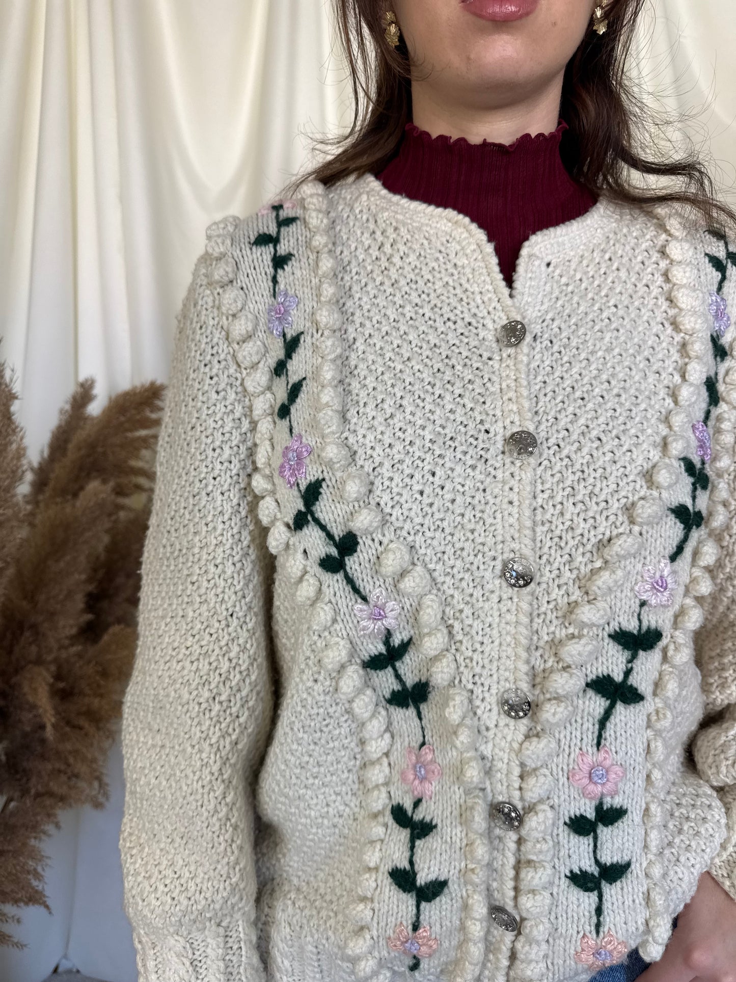 Cardigan vintage realizat manual ( L)