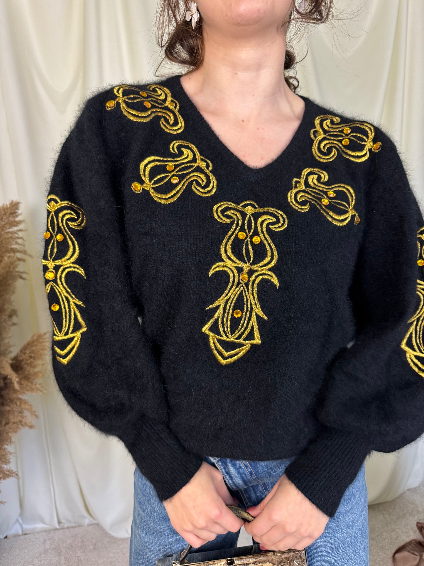 Piesa vintage din angora și lână