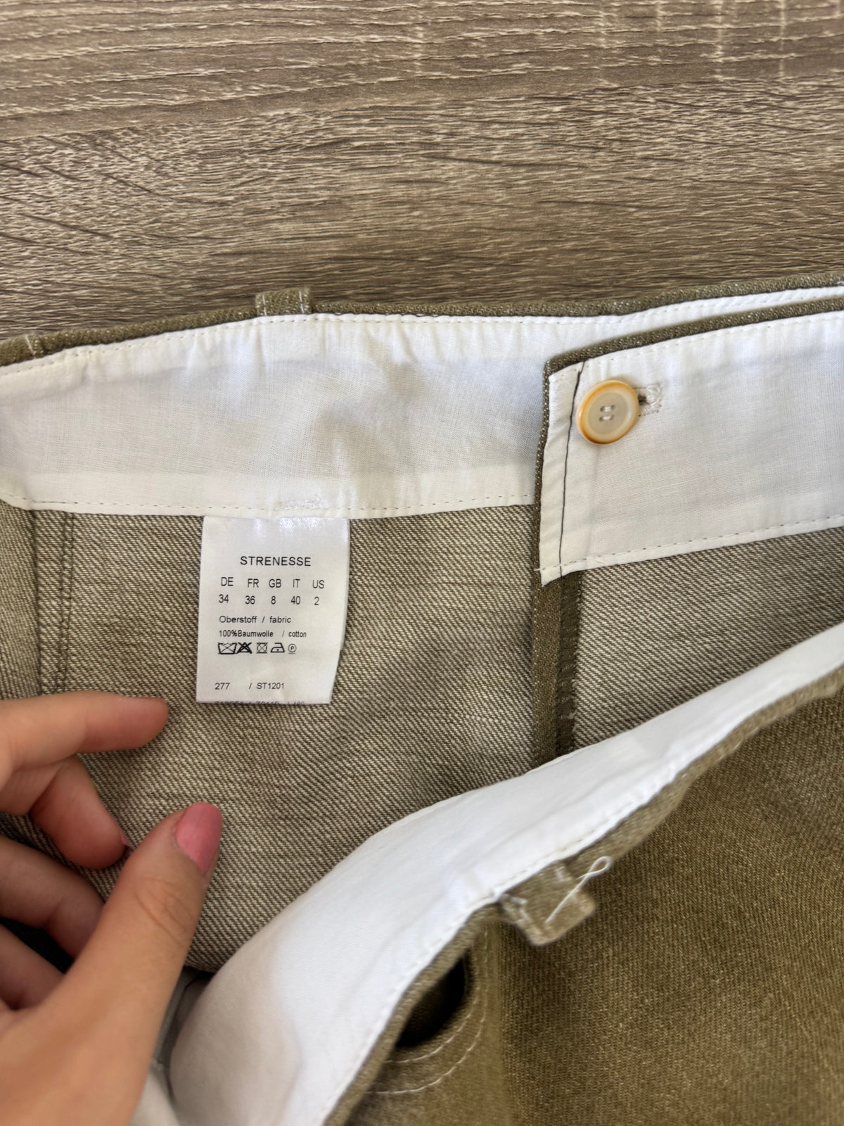 Fusta luxury STRENESSE din denim de 100% bumbac cu finisaje impecabile ( mărimea S/M)