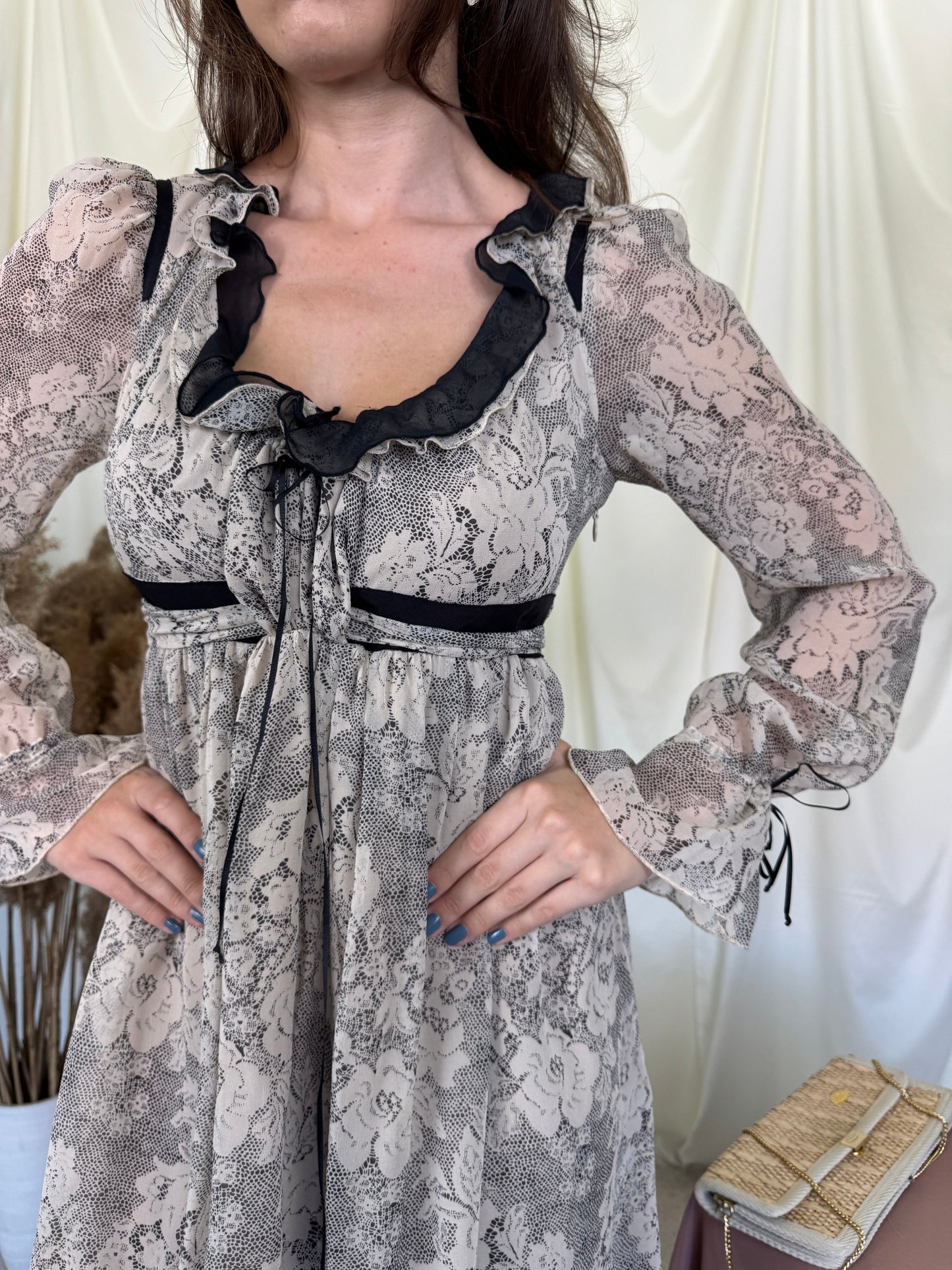 Rochie STEFANEL din 100% mătase naturală, talie ajustabilă cu cordon ( mărimea S)