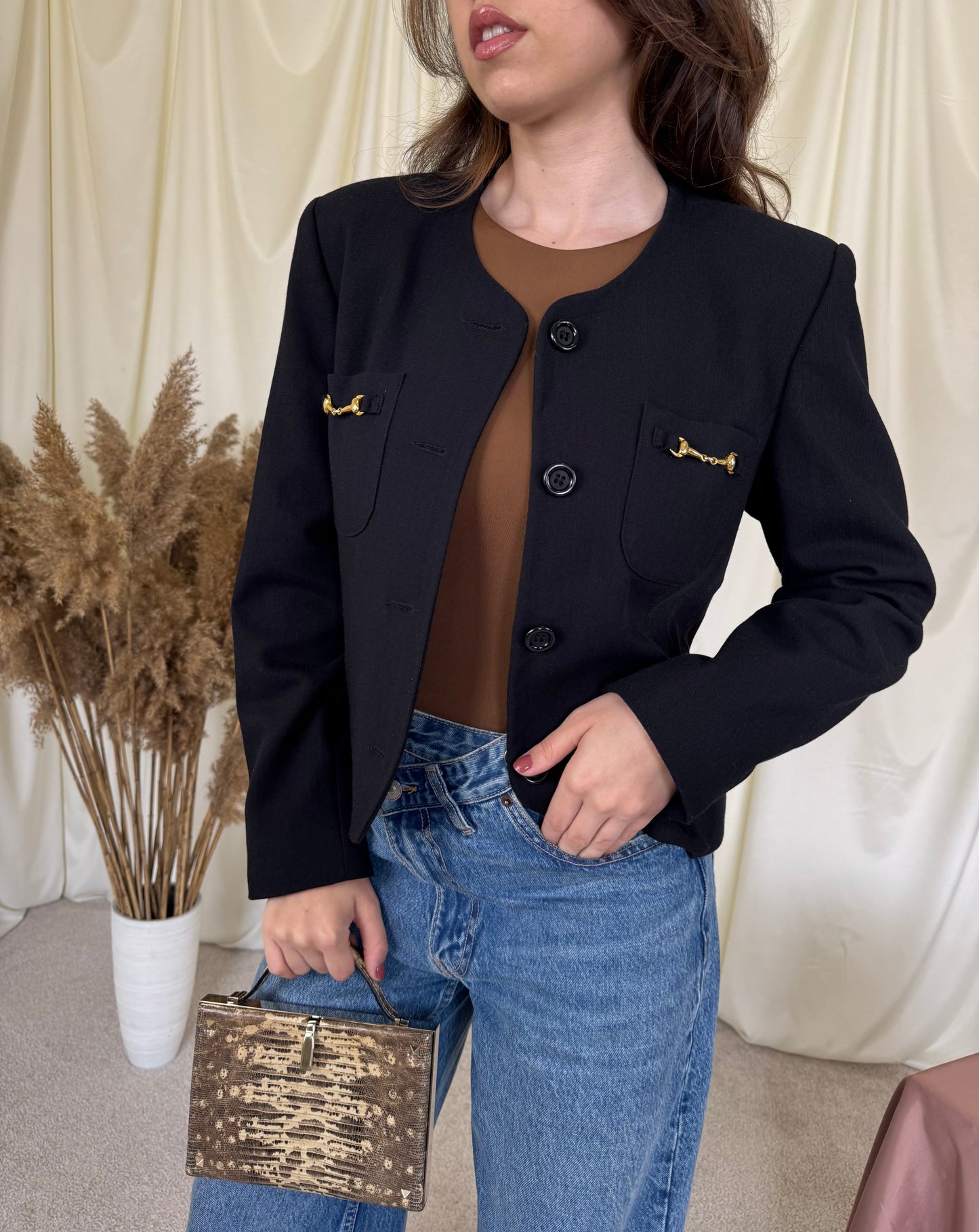 Jacheta - Sacou negru cu detalii metalice aurii( mărimea S)
