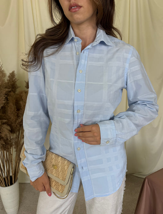 Cămașă  premium BURBERRY din 100% bumbac  cu nasturi inscripționați ( mărimea S-M)