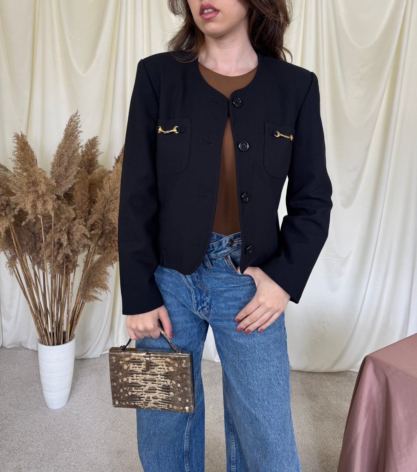 Jacheta - Sacou negru cu detalii metalice aurii( mărimea S)