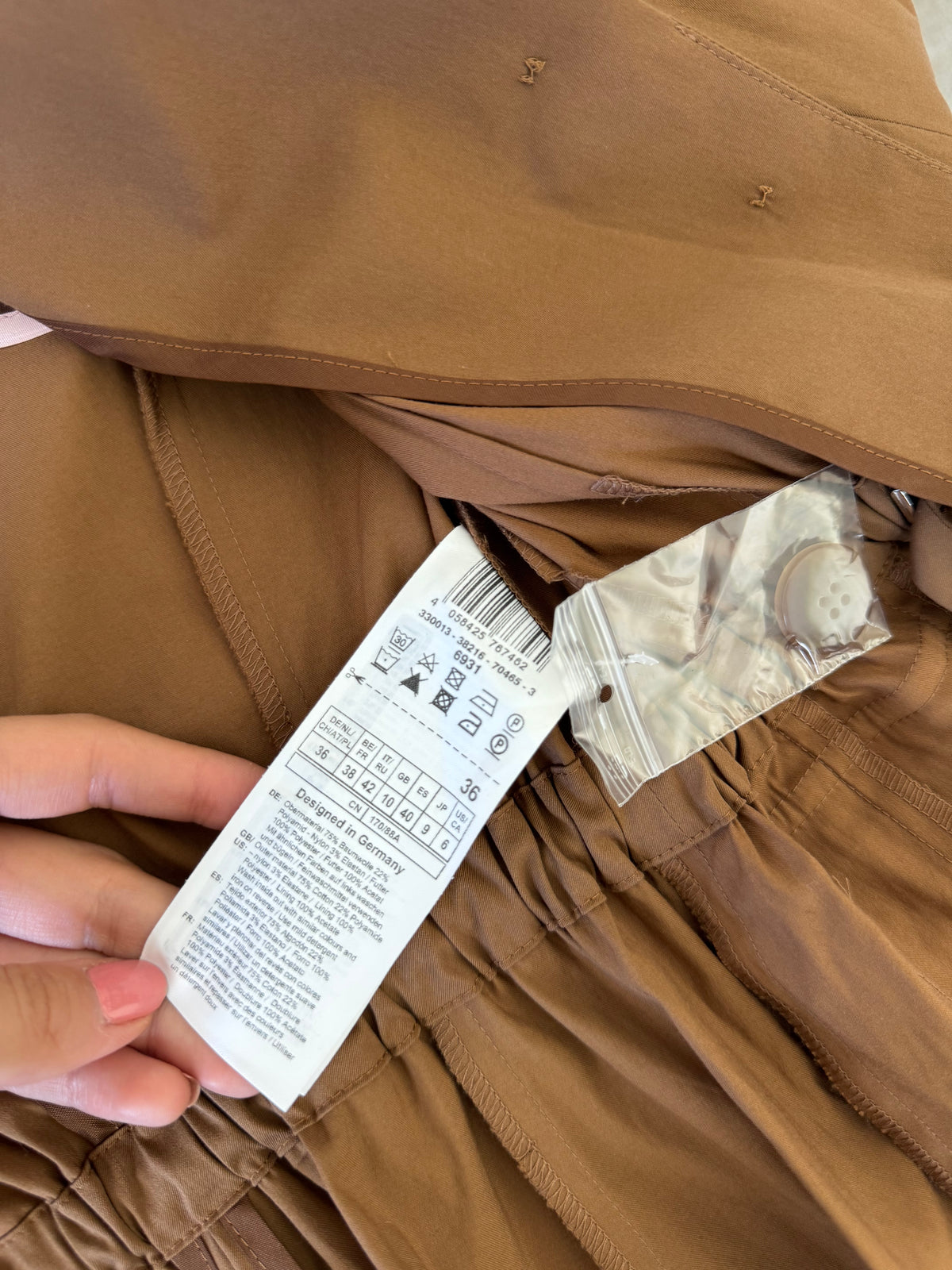 Sacou Gerry Weber cu talie super marcata, produs nou ( mărimea xs/s)