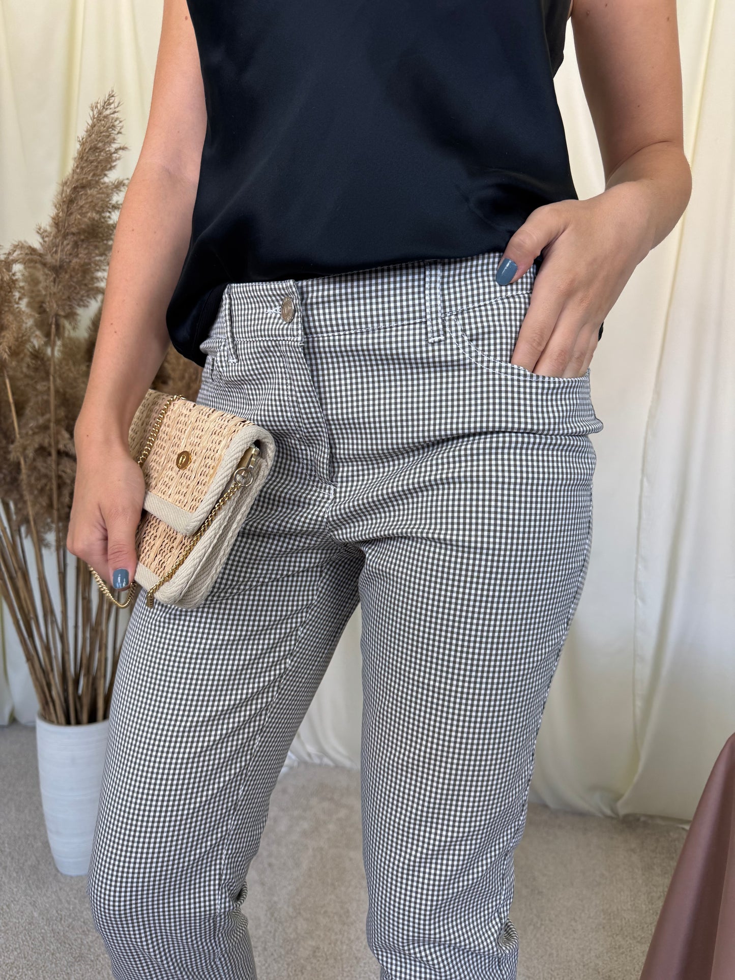 Pantalon Madeleine din bumbac elastic cu talie medie și detaliu ( mărimea S)