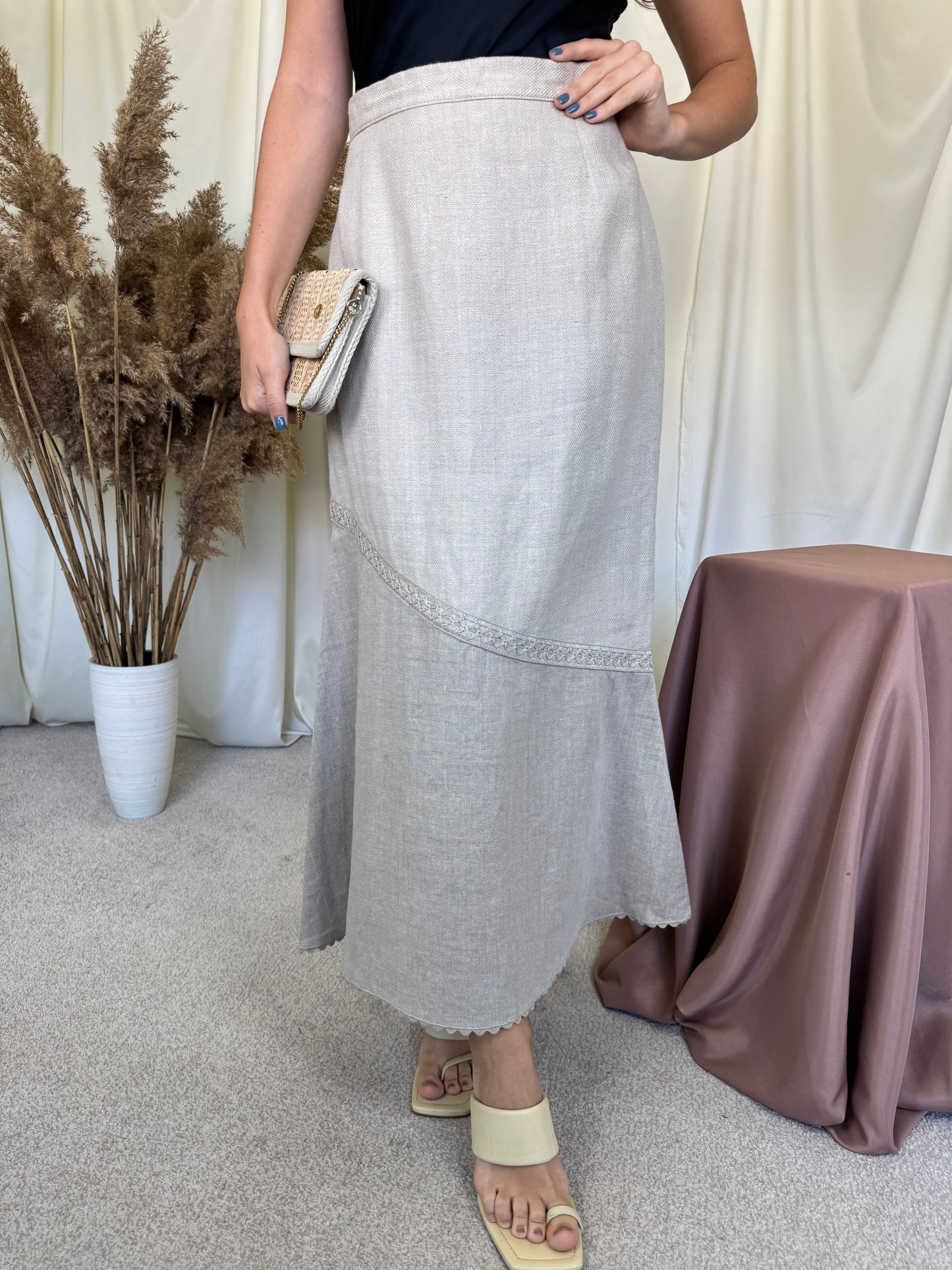 Fusta vintage crem din 100% in calitativ, 2 texturi diferite ( mărimea M)-76 talie
